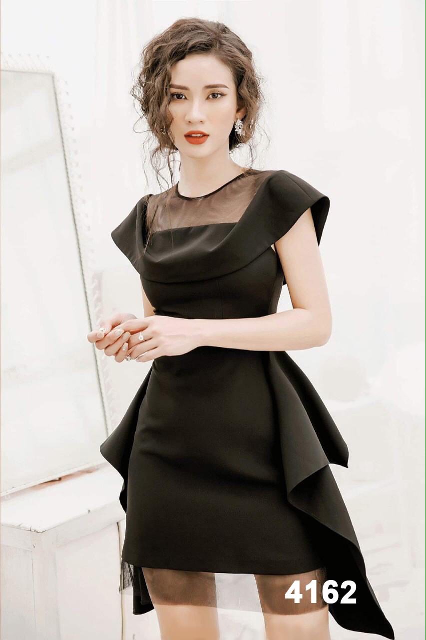 Đầm bánh bèo phối lưới