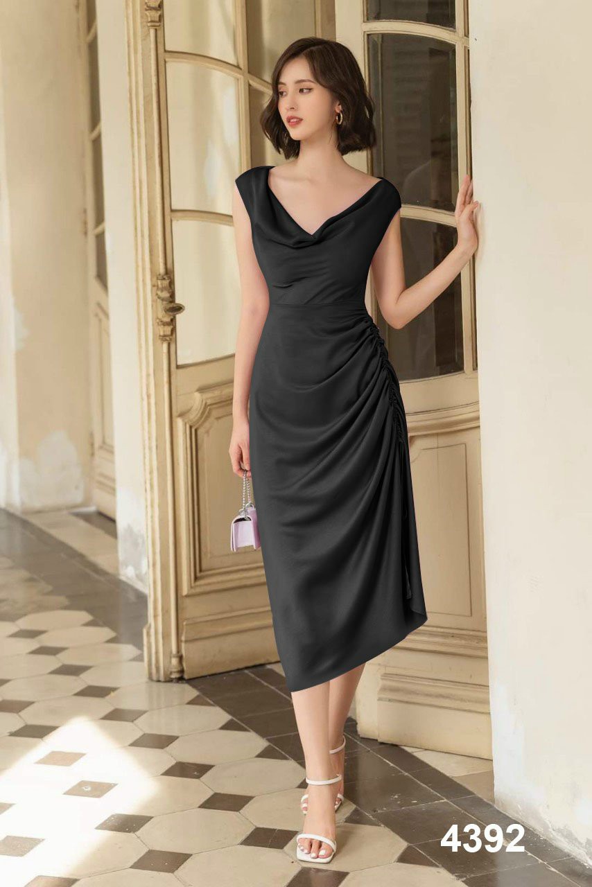 Đầm dài cổ chữ V dự tiệc - Image 5
