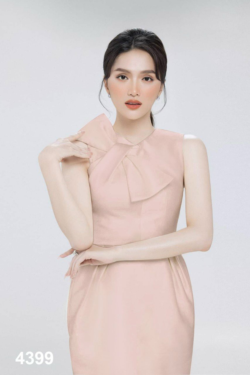 Đầm body đính nơ thanh lịch
