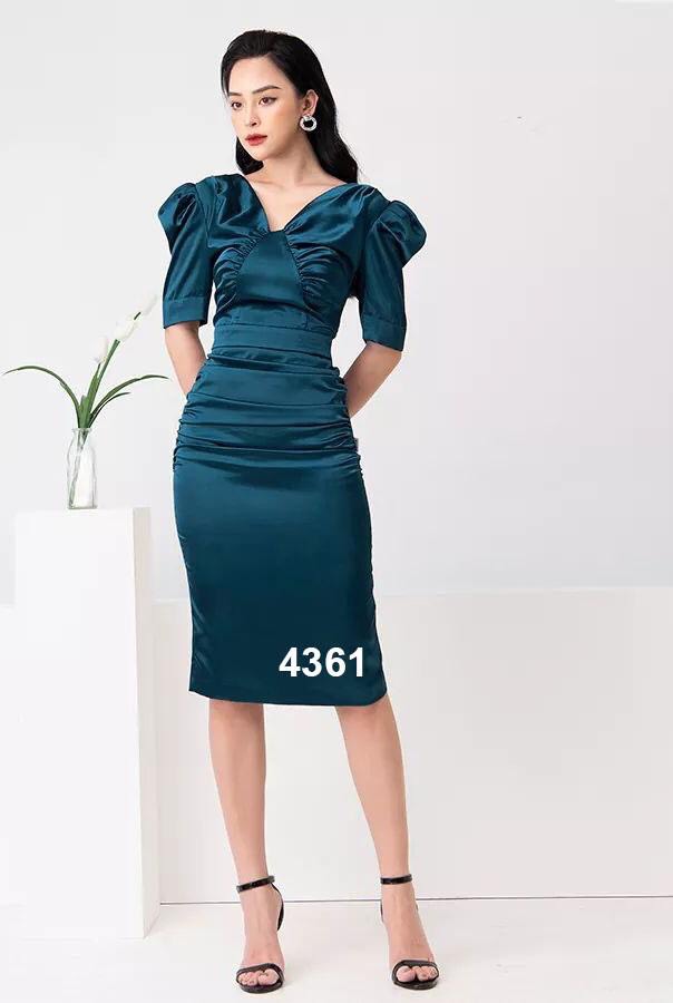 Đầm body xanh cổ chữ V tay phồng